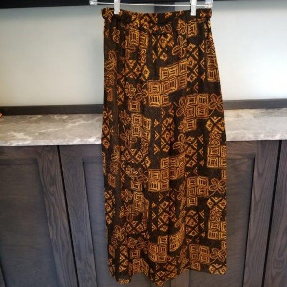 Kay Unger Top and Flowing Pants with Accent Scarf - Picture 4 of 7